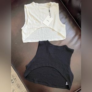 Joah brown ultra cropped ribbed tank